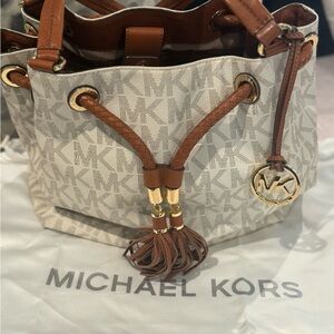 Michael Kors Cream and Tan Shoulder Bag